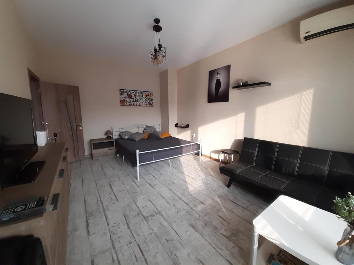 Lefterov'S Guests Suite Varna Dış mekan fotoğraf